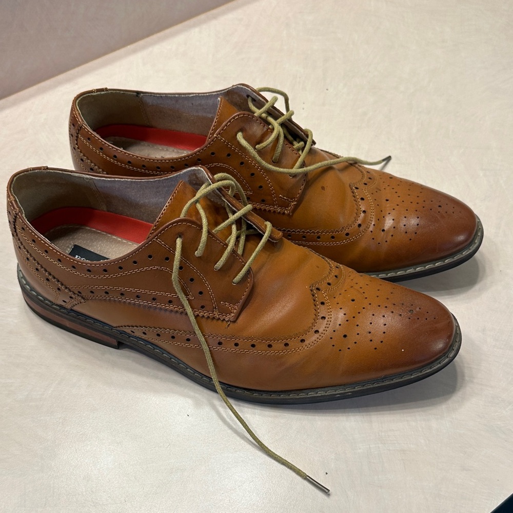 Elegant Tan Leather Men's Oxfords